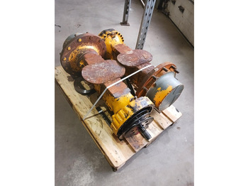 Tengely és alkatrészek LIEBHERR