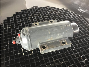 Felfüggesztés LIEBHERR