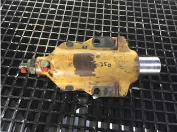 Felfüggesztés LIEBHERR