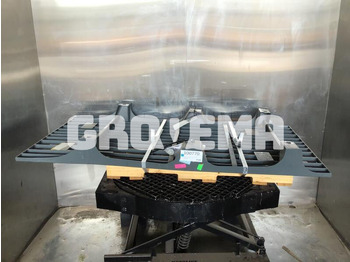 Fülke és belső tér LIEBHERR