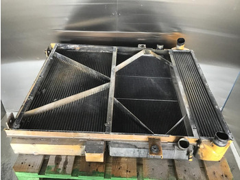 Radiátor Liebherr Combined Radiator: 2 kép. Radiátor Liebherr Combined Radiator: 2 kép.