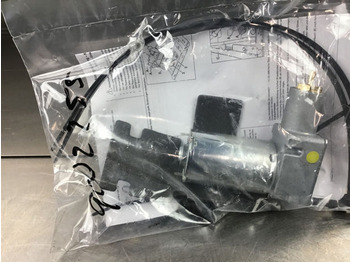 Klímakompresszor LIEBHERR