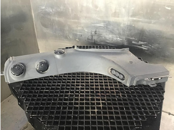 Lökhárító LIEBHERR