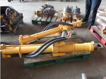 Hidraulikus henger LIEBHERR