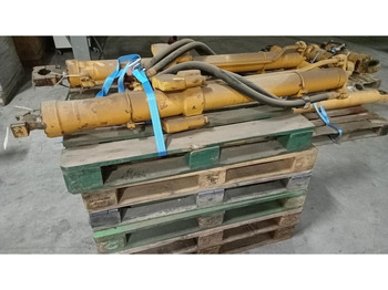 Hidraulikus henger LIEBHERR