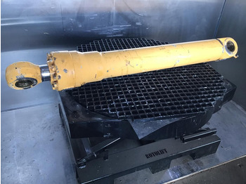 Hidraulikus henger LIEBHERR