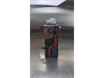 Tágulási tartály LIEBHERR