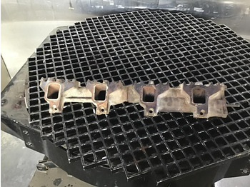 Motor és alkatrészek LIEBHERR