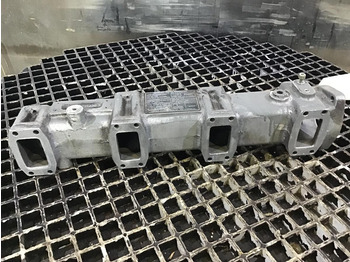 Légbeszívó cső LIEBHERR