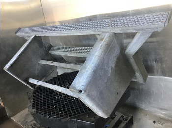 Fülke és belső tér LIEBHERR