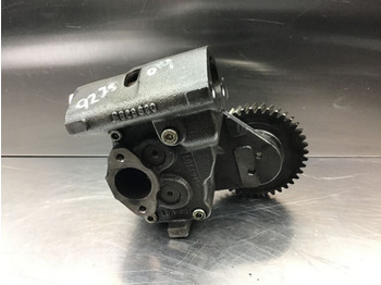 Olajszivattyú Liebherr Oil Pump: 2 kép. Olajszivattyú Liebherr Oil Pump: 2 kép.