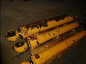 Hidraulikus henger LIEBHERR