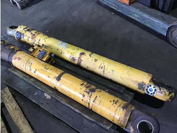 Hidraulikus henger LIEBHERR