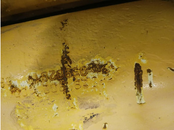 Hidraulikus henger LIEBHERR