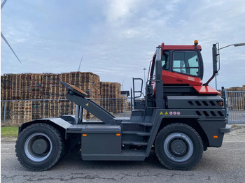 Terminál targoncá TERBERG