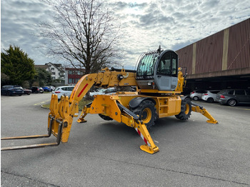 Teleszkópos rakodó GENIE