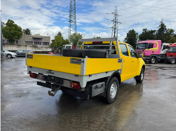 Pickup ISUZU ATF S86 2.5Diesel 4x4: 4 kép. Pickup ISUZU ATF S86 2.5Diesel 4x4: 4 kép.