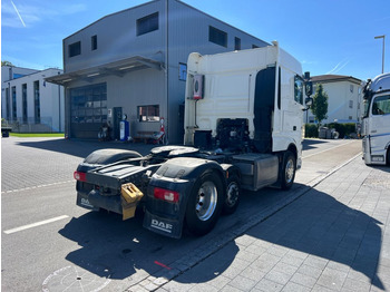 Nyergesvontató DAF XF510 6x2: 5 kép.