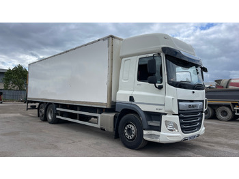 Dobozos felépítményű teherautó DAF CF 340