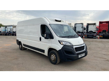Hűtős kisteherautó PEUGEOT Boxer