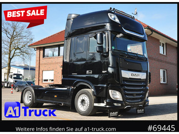 Nyergesvontató DAF XF 530