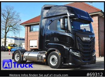 Nyergesvontató IVECO Stralis 460