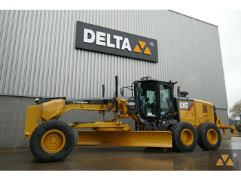 Gréder Caterpillar 140M3: 4 kép.