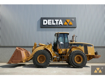 Gumikerekes homlokrakodó CATERPILLAR 966G