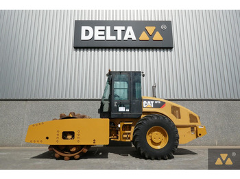 Henger CATERPILLAR