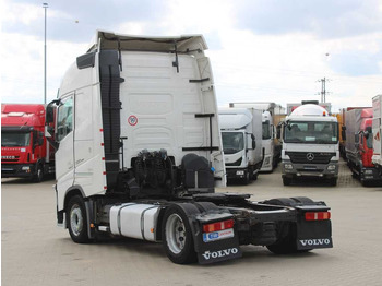 Nyergesvontató Volvo FH 500, GLOBETROTTER, LOWDECK, VEB+, I-PARK COOL: 4 kép.