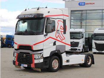 Nyergesvontató RENAULT T 520