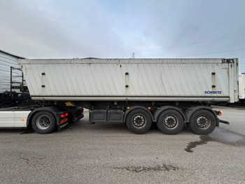 Félpótkocsi billenőplatós Schmitz SGF S3 Alu Kippmulde 36,5 m³, Liftachse, Hardoxboden, Rollplane, Podest: 2 kép. Félpótkocsi billenőplatós Schmitz SGF S3 Alu Kippmulde 36,5 m³, Liftachse, Hardoxboden, Rollplane, Podest: 2 kép.