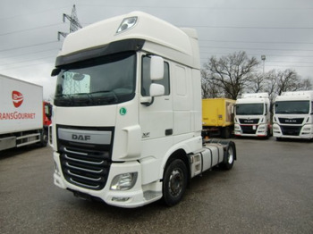 Nyergesvontató DAF XF 106 460