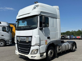 Nyergesvontató DAF XF 460