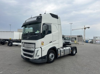 Nyergesvontató VOLVO FH 500