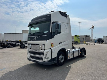 Nyergesvontató VOLVO FH 500