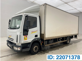 Dobozos felépítményű teherautó IVECO