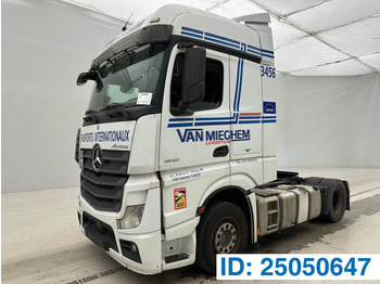 Nyergesvontató MERCEDES-BENZ Actros 1842