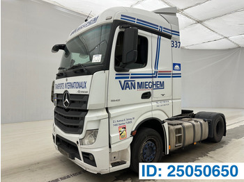 Nyergesvontató MERCEDES-BENZ Actros 1842