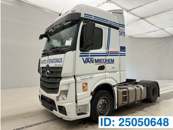 Nyergesvontató MERCEDES-BENZ Actros 1842