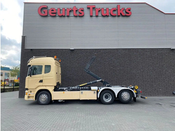 Horgos rakodó teherautó SCANIA R 450