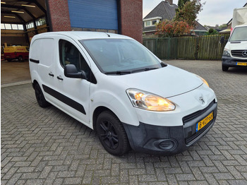 Kis furgon PEUGEOT Partner