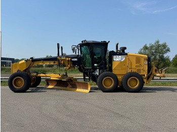 Gréder CATERPILLAR 140M