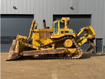 Buldózer CATERPILLAR