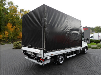 Ponyvás kisteherautó IVECO DAILY 35S18 TARPAULIN LIFT 8 PALLETS WEBASTO CRUISE CONTROL AIR CONDITIONING  180HP: 3 kép.