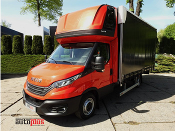 Ponyvás kisteherautó IVECO Daily