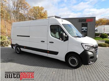 Hűtős kisteherautó RENAULT Master