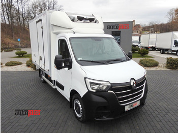 Hűtős kisteherautó RENAULT Master