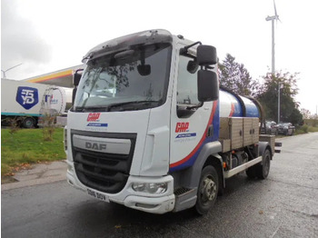 Szippantós autó DAF LF 180