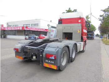 Nyergesvontató MAN TGX 33.480 6X4 Manual Gearbox Retarder: 4 kép. Nyergesvontató MAN TGX 33.480 6X4 Manual Gearbox Retarder: 4 kép.